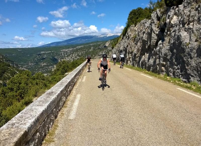 Entre Ventoux Et Luberon Chambre D'Hote Sault-de-Vaucluse Exterior photo